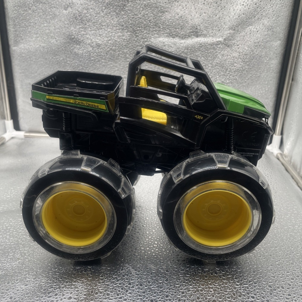 RSX Buggy Green 4x4 Monster Light Up Wheels 8" Toy Car John Deere ERTL